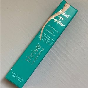 Thrive Causemetics Highlight Stick